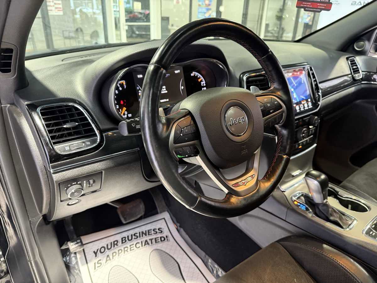 Used 2021 Jeep Grand Cherokee Trailhawk AWD/4WD image 37