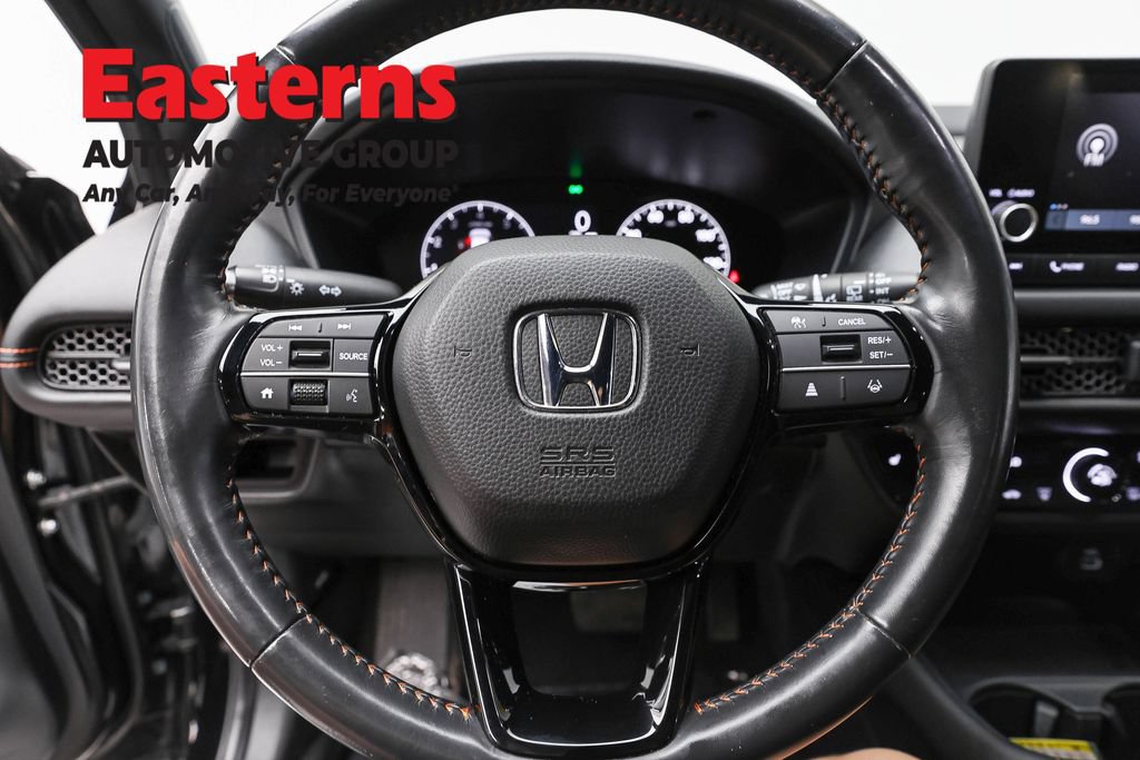 Used 2023 Honda HR-V Sport image 12
