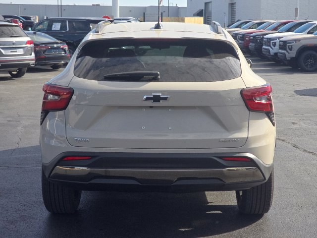 New 2026 Chevrolet Trax ACTIV w/ Driver Confidence Package FWD image 13