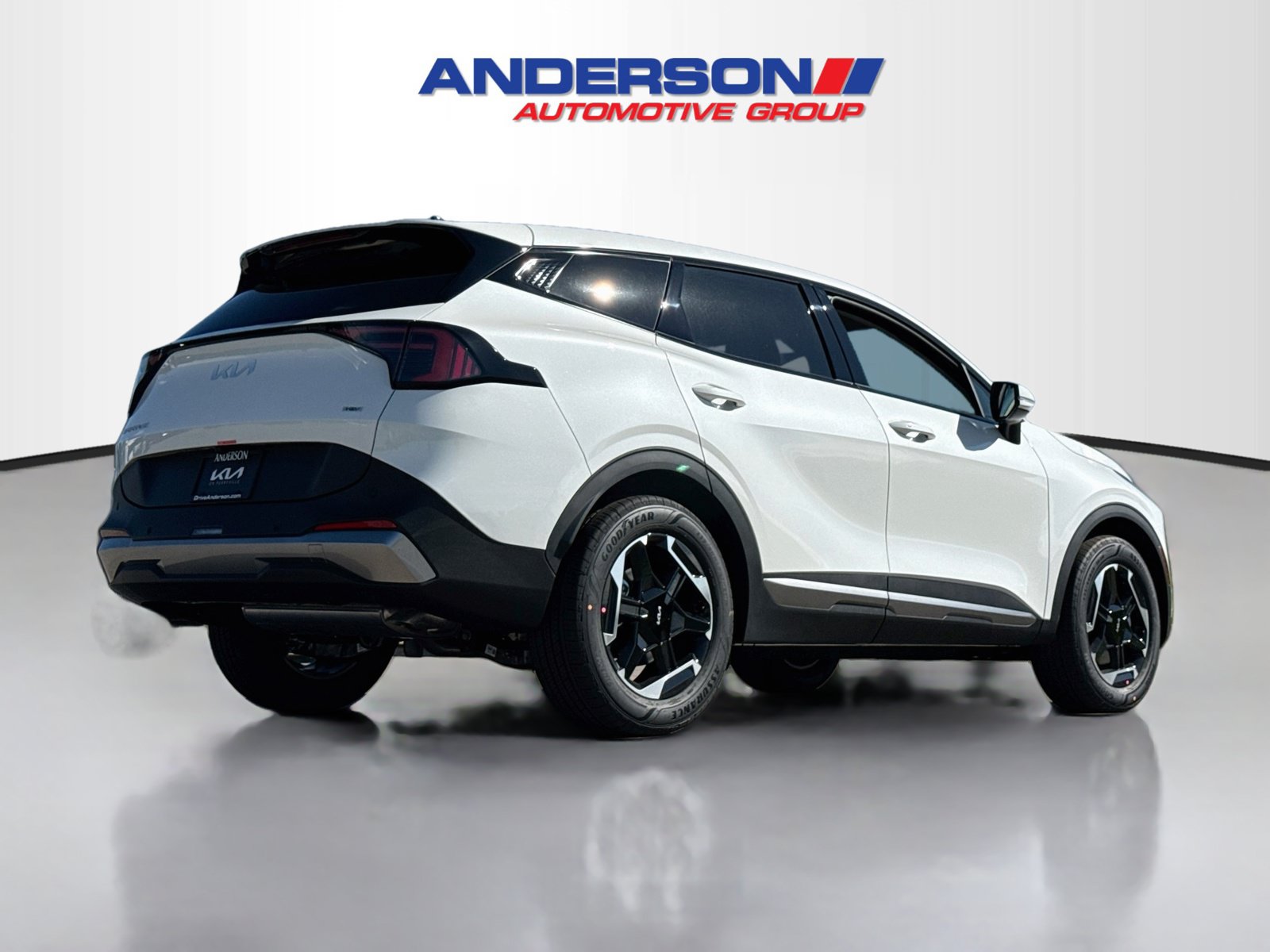 New 2027 Kia Sportage S FWD image 2