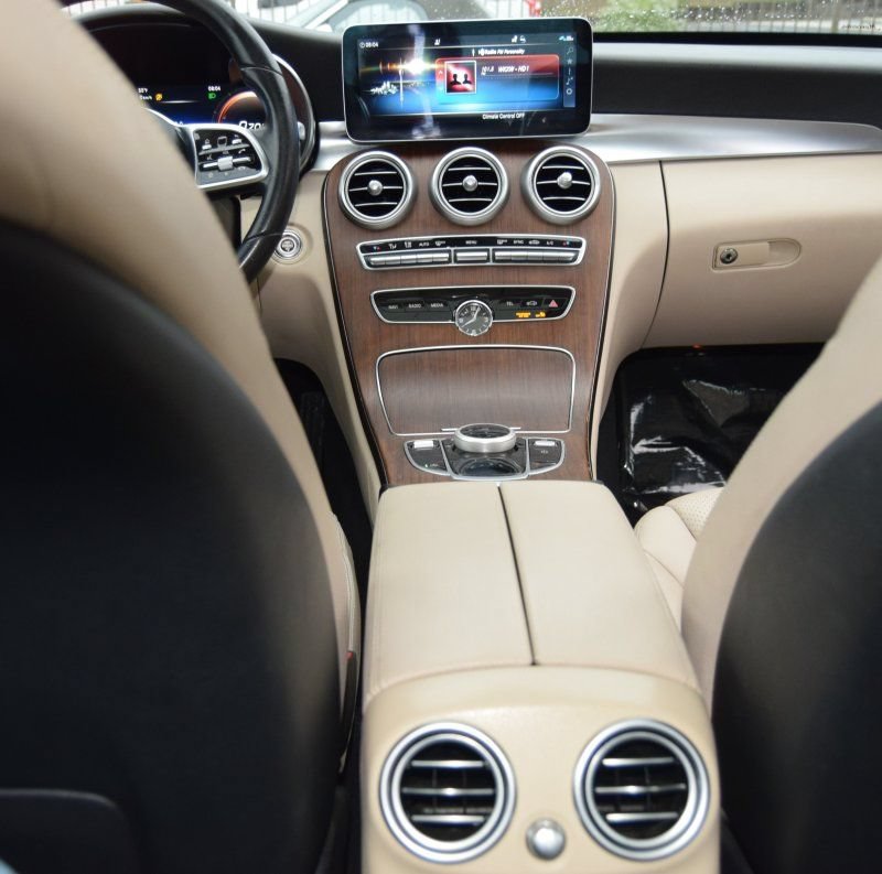 Used 2021 Mercedes-Benz C 300 Sedan image 31