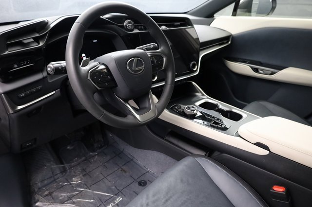Used 2023 Lexus RZ 450e Premium w/ Technology Package image 10