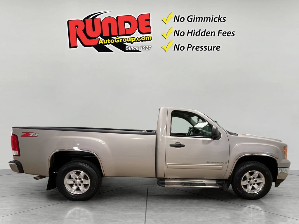 Used 2008 GMC Sierra 1500 SLE w/ Z71 Off-Road Package RWD image 10