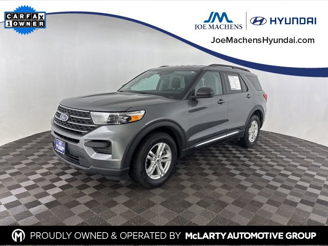 Used 2023 Ford Explorer XLT image 1
