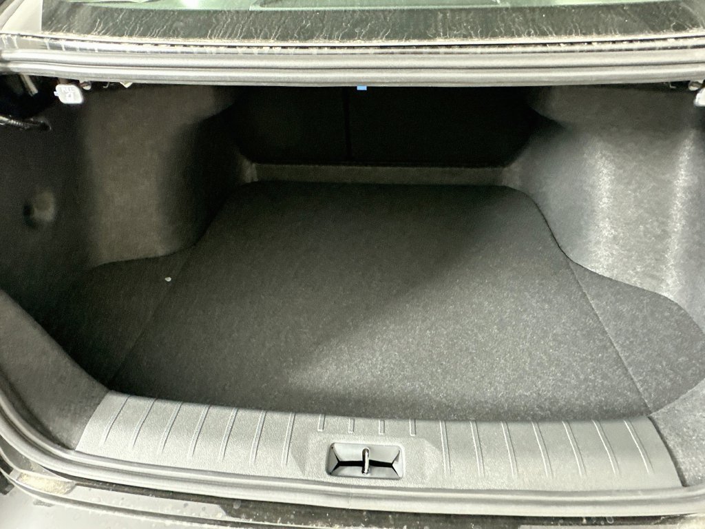 New 2027 Nissan Sentra SV w/ Floor Mat Package FWD image 31