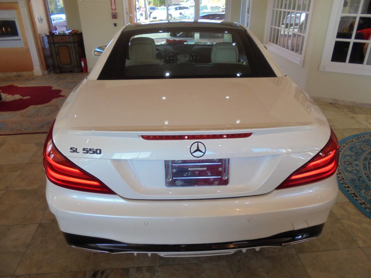 Used 2017 Mercedes-Benz SL 550 image 25