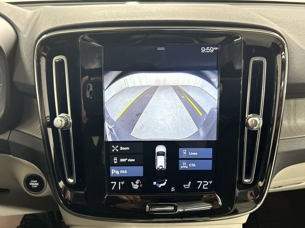 Used 2021 Volvo XC40 T5 Inscription w/ Advanced Package image 15