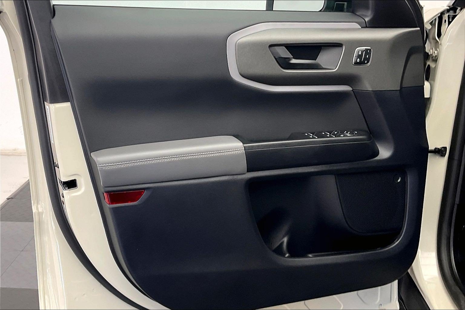 Used 2025 Ford Bronco Sport Badlands AWD/4WD image 25