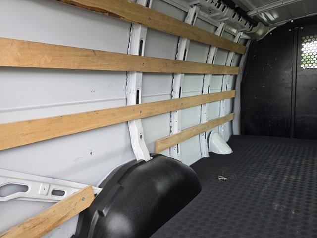 Used 2023 Chevrolet Express 2500 w/ Driver Convenience Package image 18