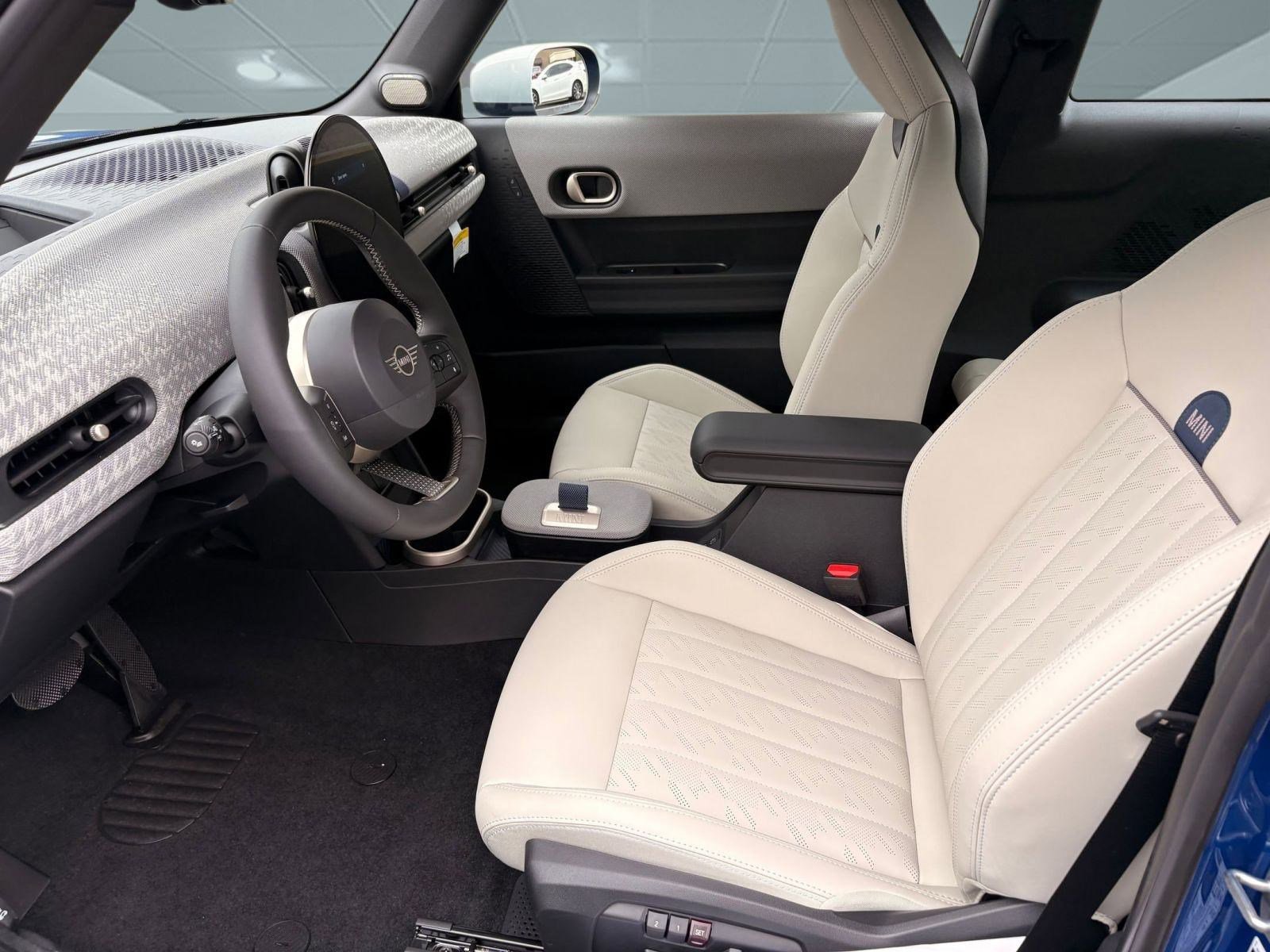 New 2026 MINI Cooper S image 5