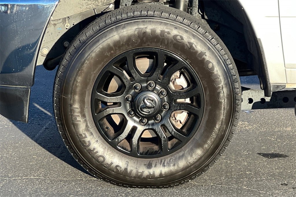 Used 2024 RAM 2500 Tradesman w/ Chrome Appearance Group image 26