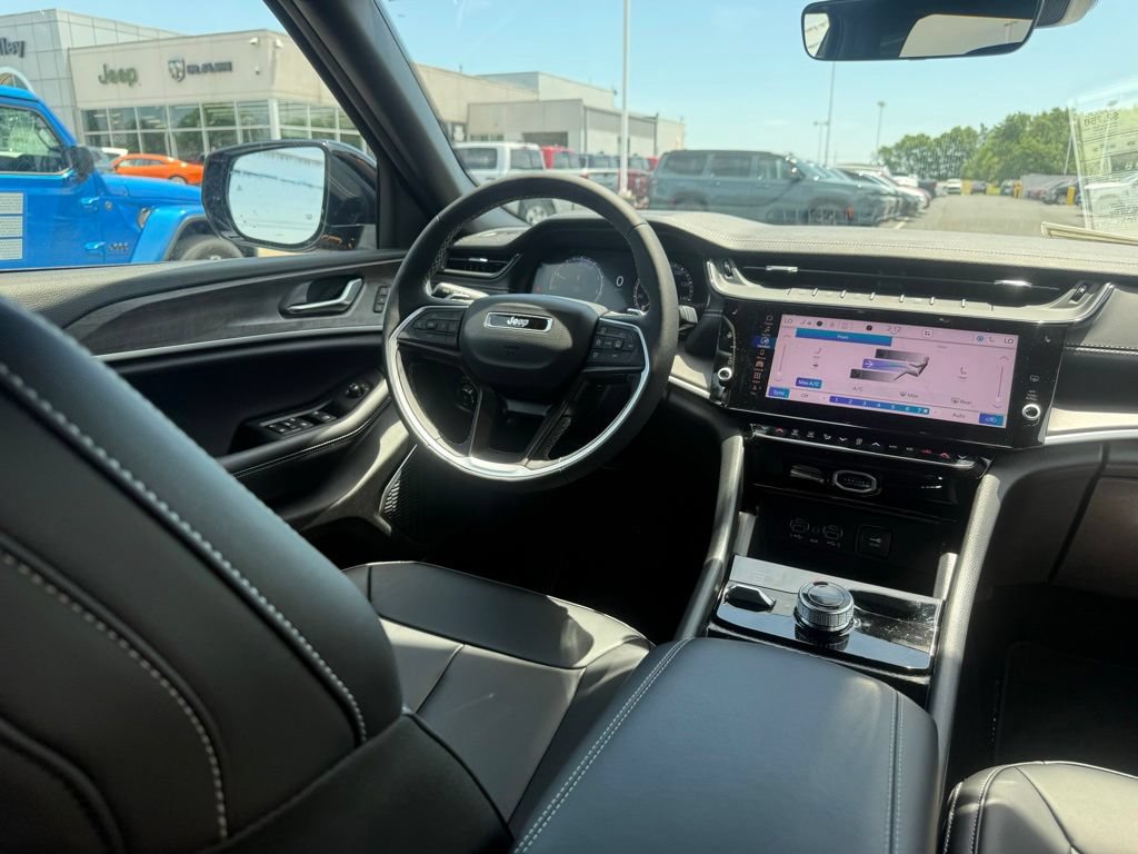 New 2026 Jeep Grand Cherokee L Limited AWD/4WD image 52