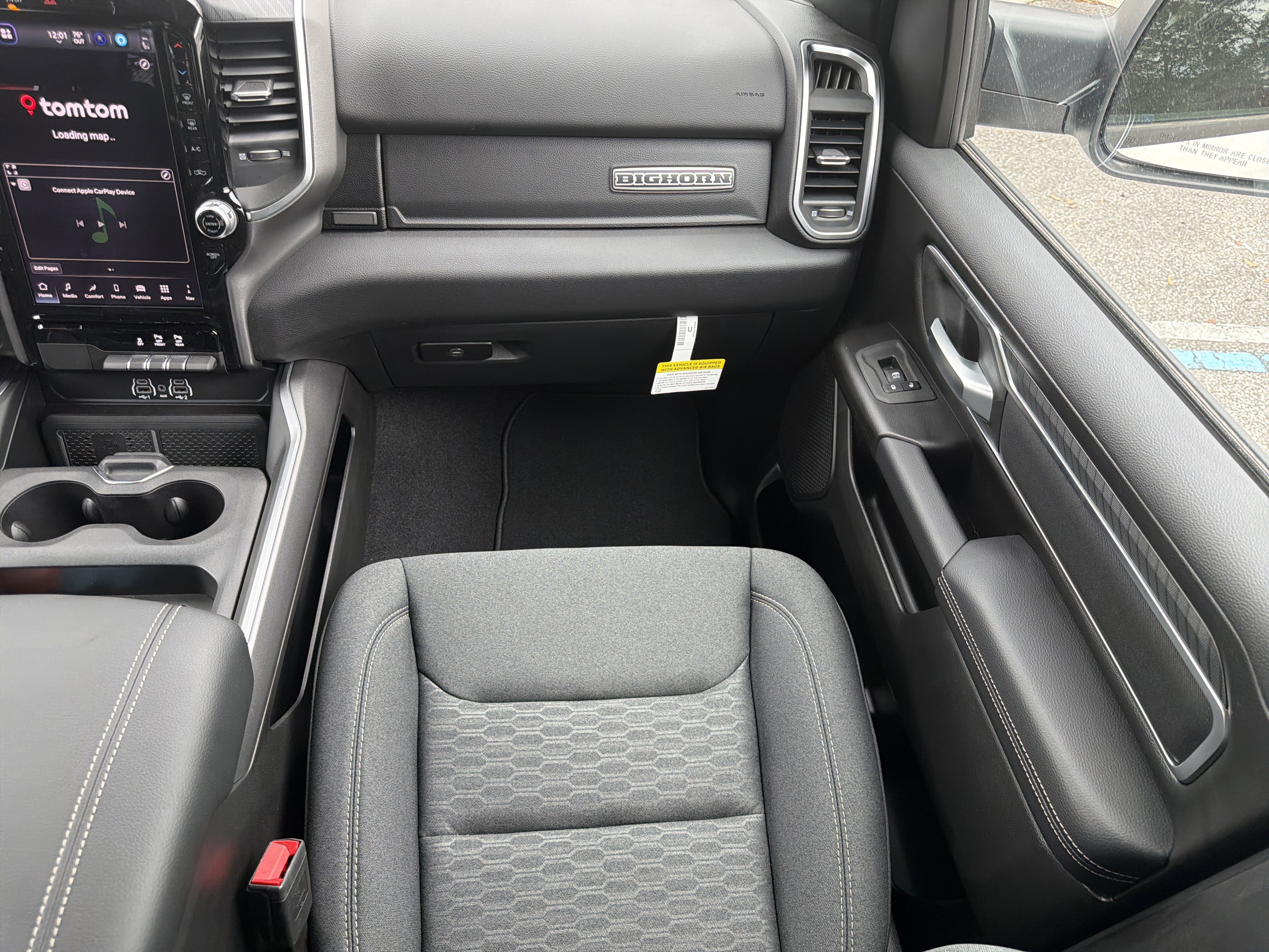 New 2026 RAM 1500 4x4 Crew Cab image 15