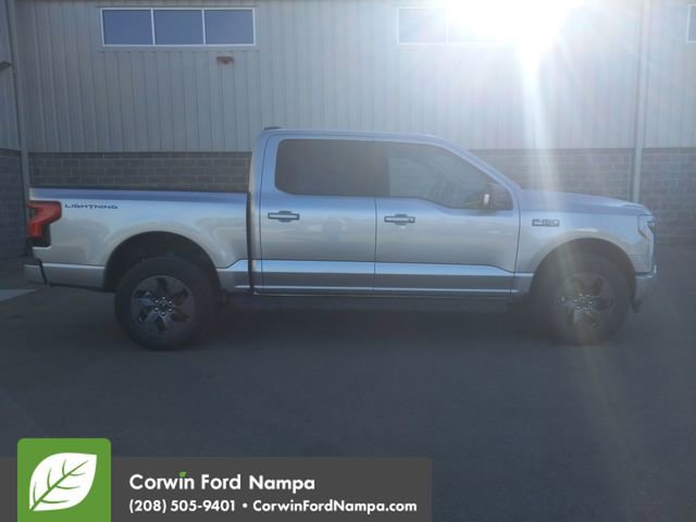 New 2025 Ford F150 Lightning Flash image 2