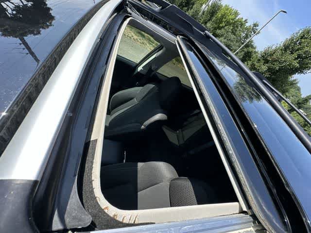 Used 2022 Subaru Outback Premium AWD/4WD image 6