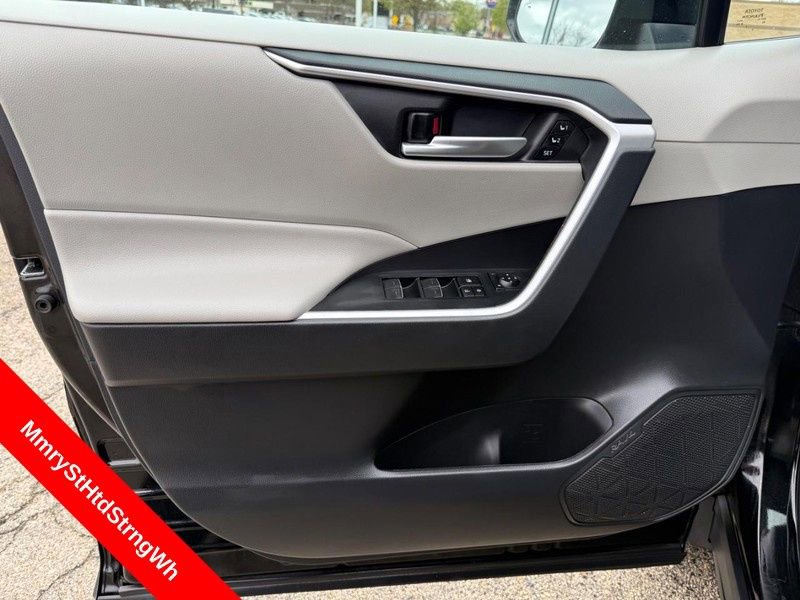 Used 2024 Toyota RAV4 XLE Premium w/ Weather Package AWD/4WD image 19