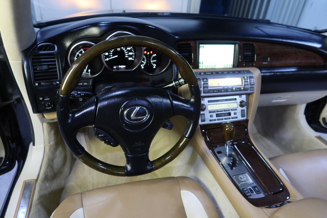 Used 2008 Lexus SC 430 Convertible image 20