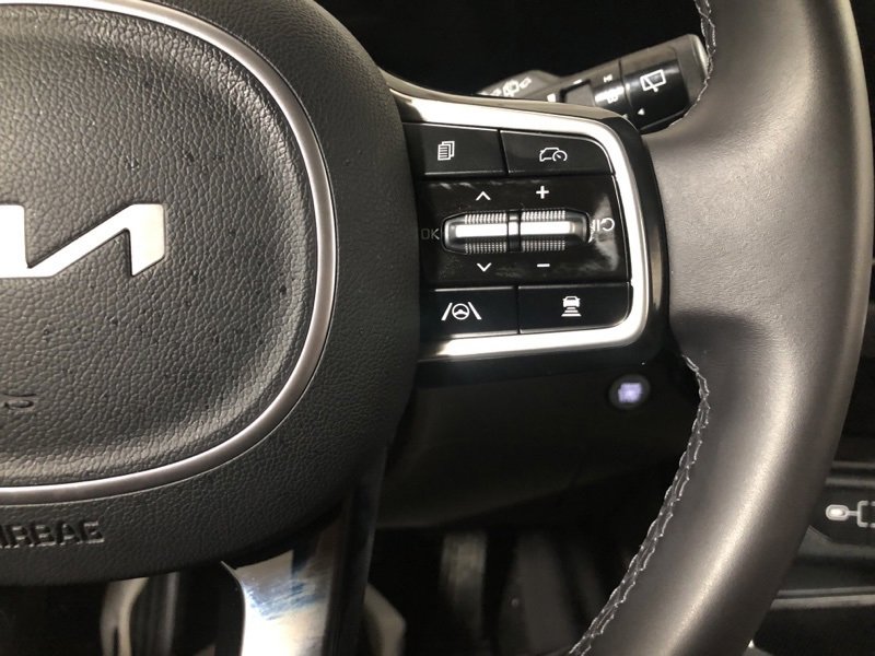 New 2026 Kia Carnival image 23