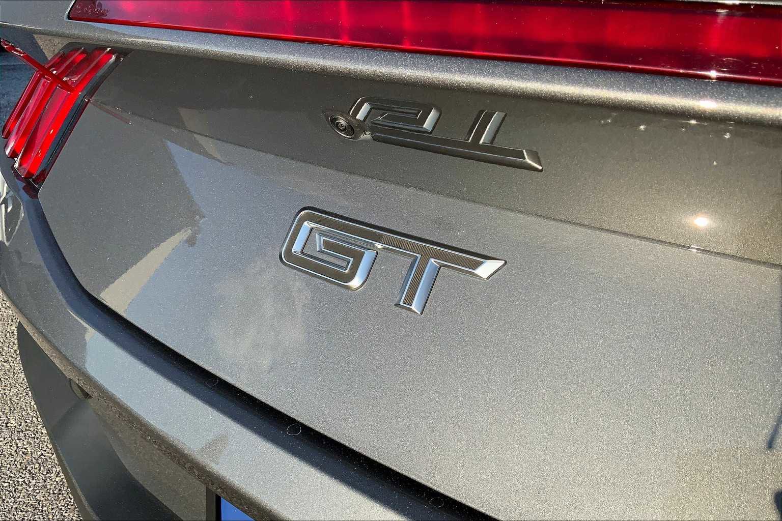 Certified 2025 Ford Mustang GT Premium image 9