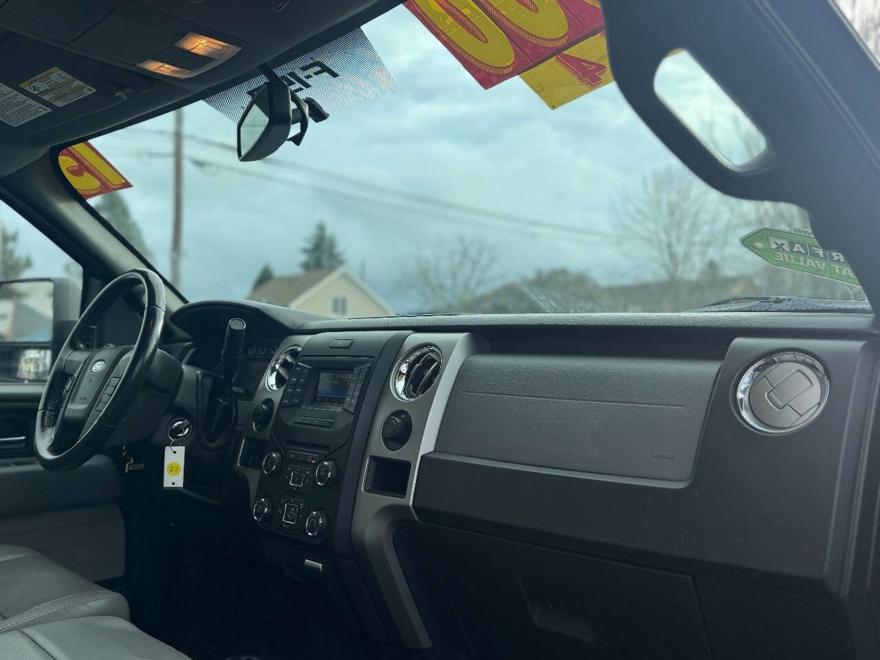 Used 2013 Ford F150 XLT w/ Luxury Equipment Group image 6