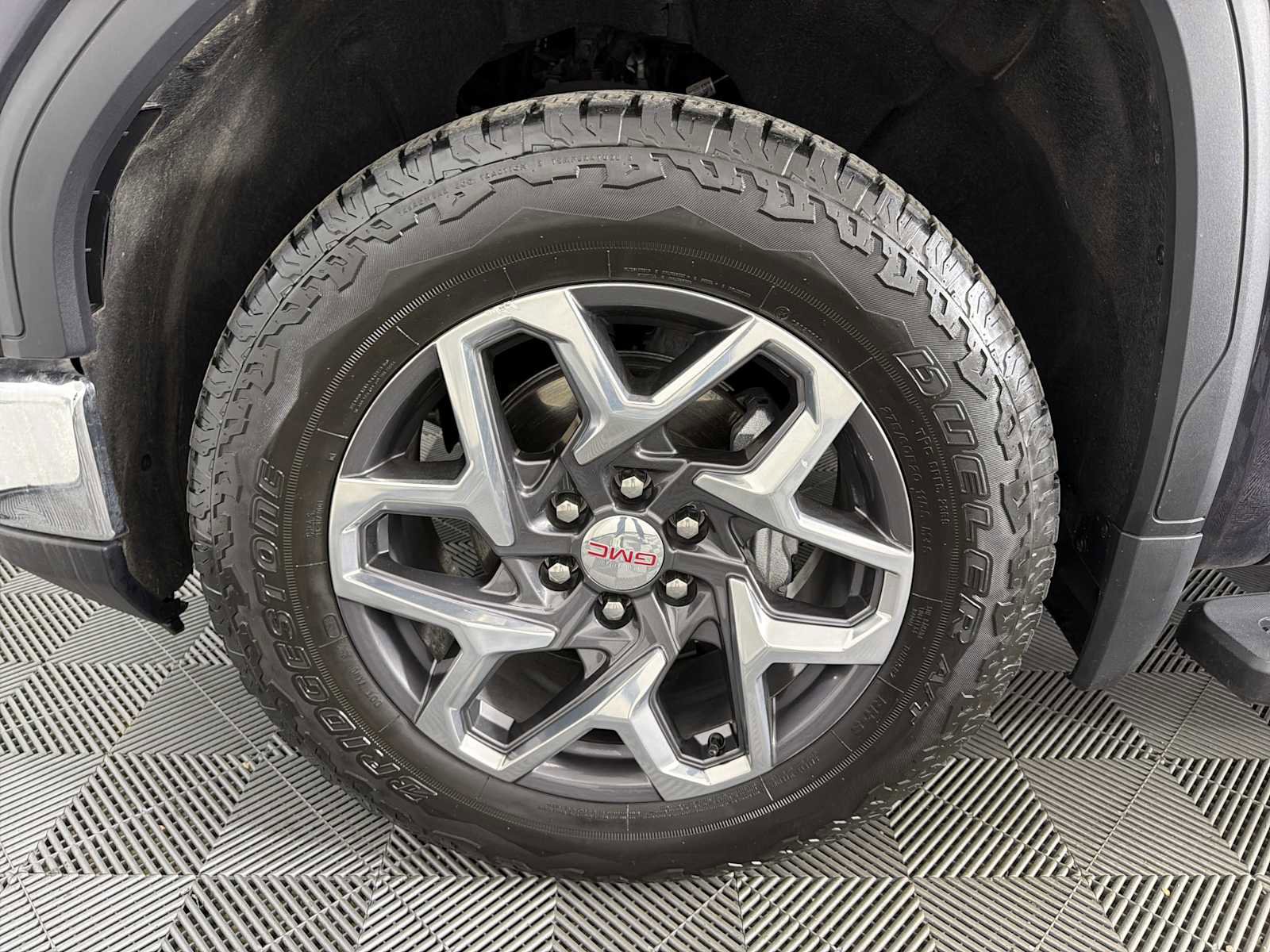 Certified 2024 GMC Sierra 1500 SLT w/ SLT Premium Plus Package image 9