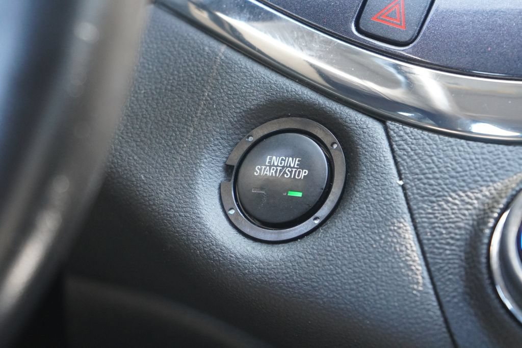 Used 2018 Chevrolet Impala Premier FWD image 21