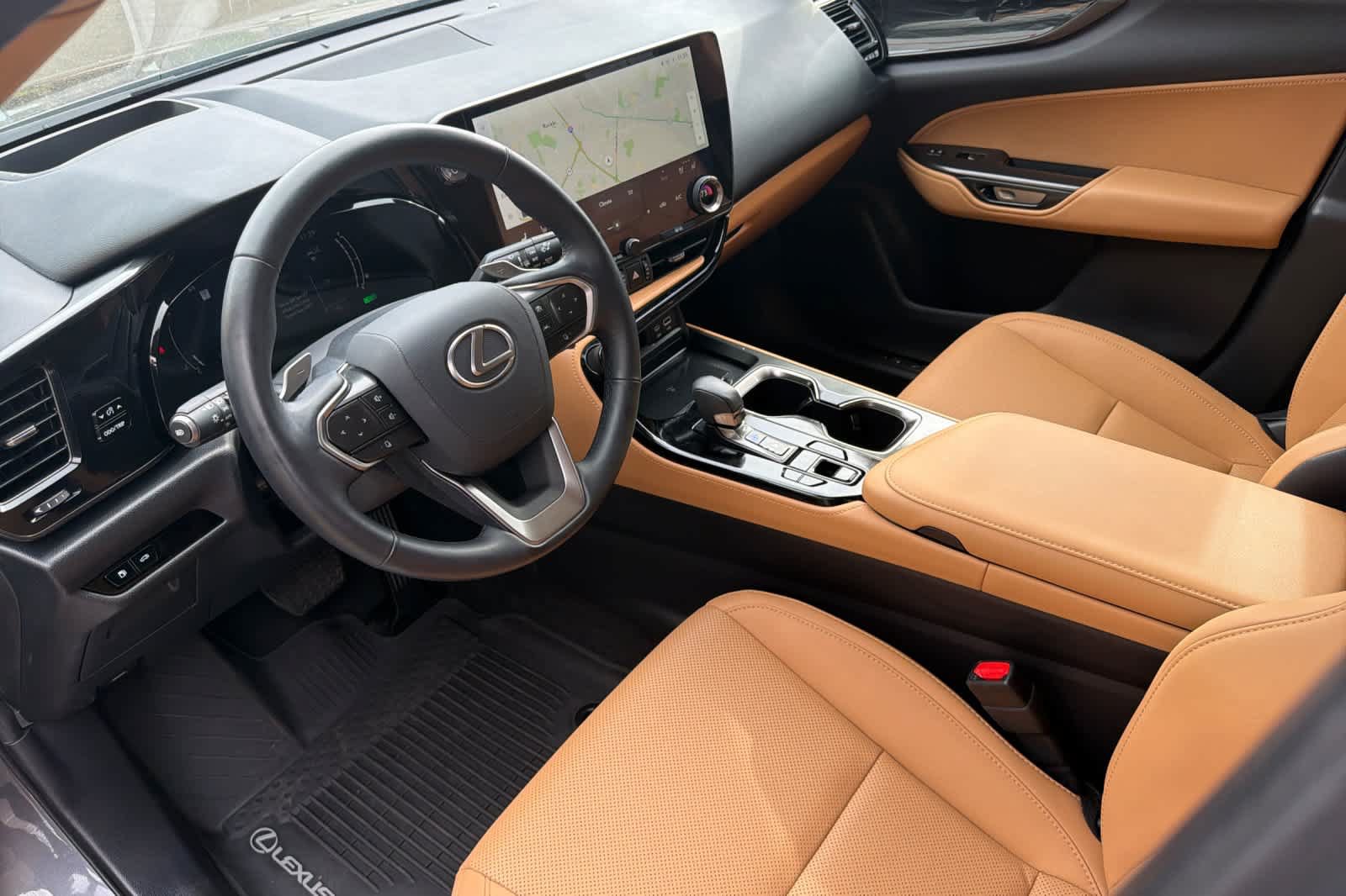 Used 2026 Lexus NX 350h AWD w/ Accessory Package (2T) image 11