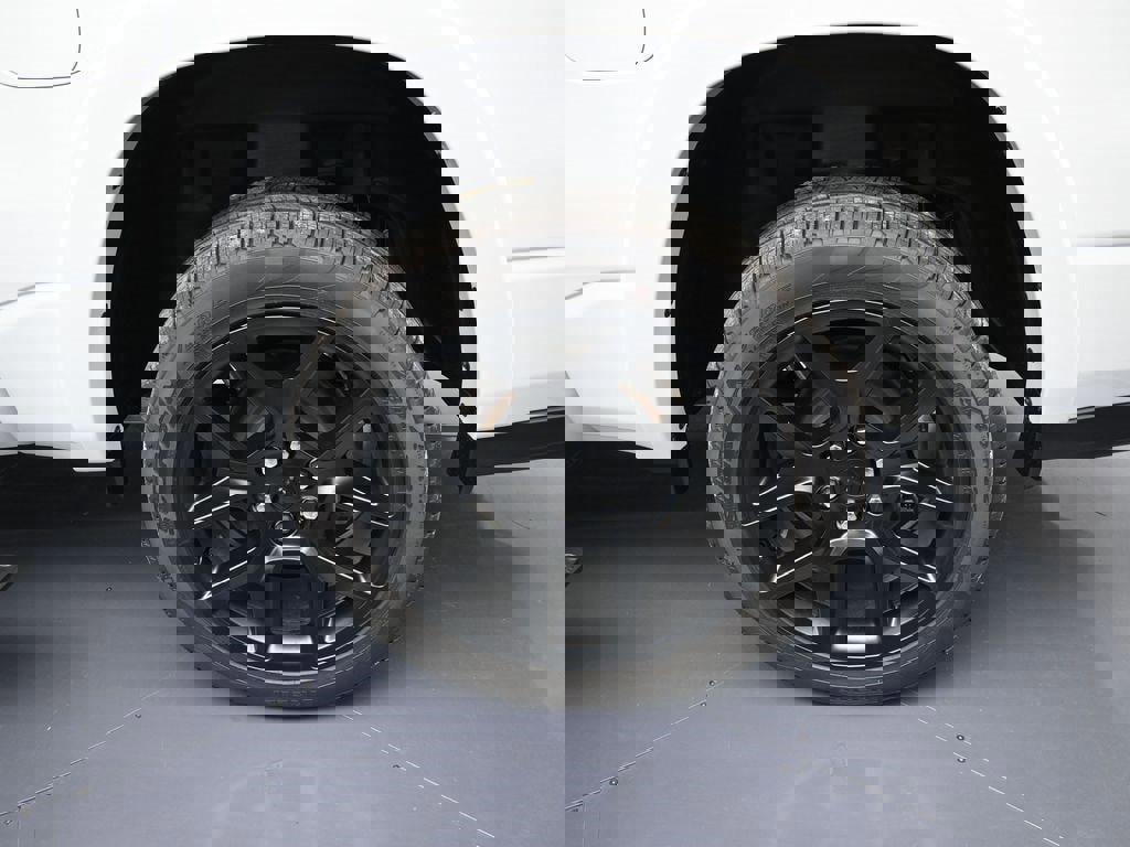 New 2025 RAM 1500 Laramie w/ Night Edition image 9