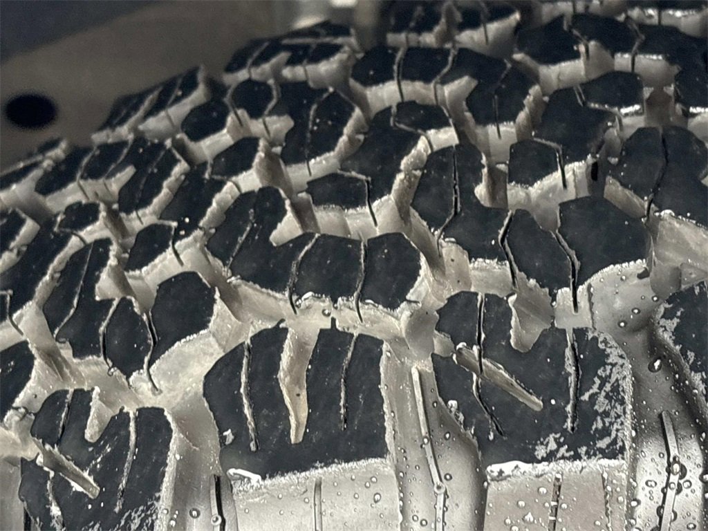 Used 2020 Chevrolet Silverado 1500 LT Trail Boss image 12