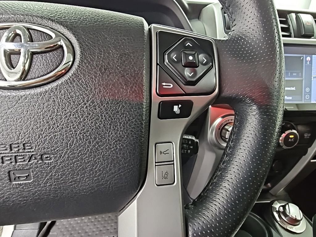 Used 2020 Toyota 4Runner SR5 image 26