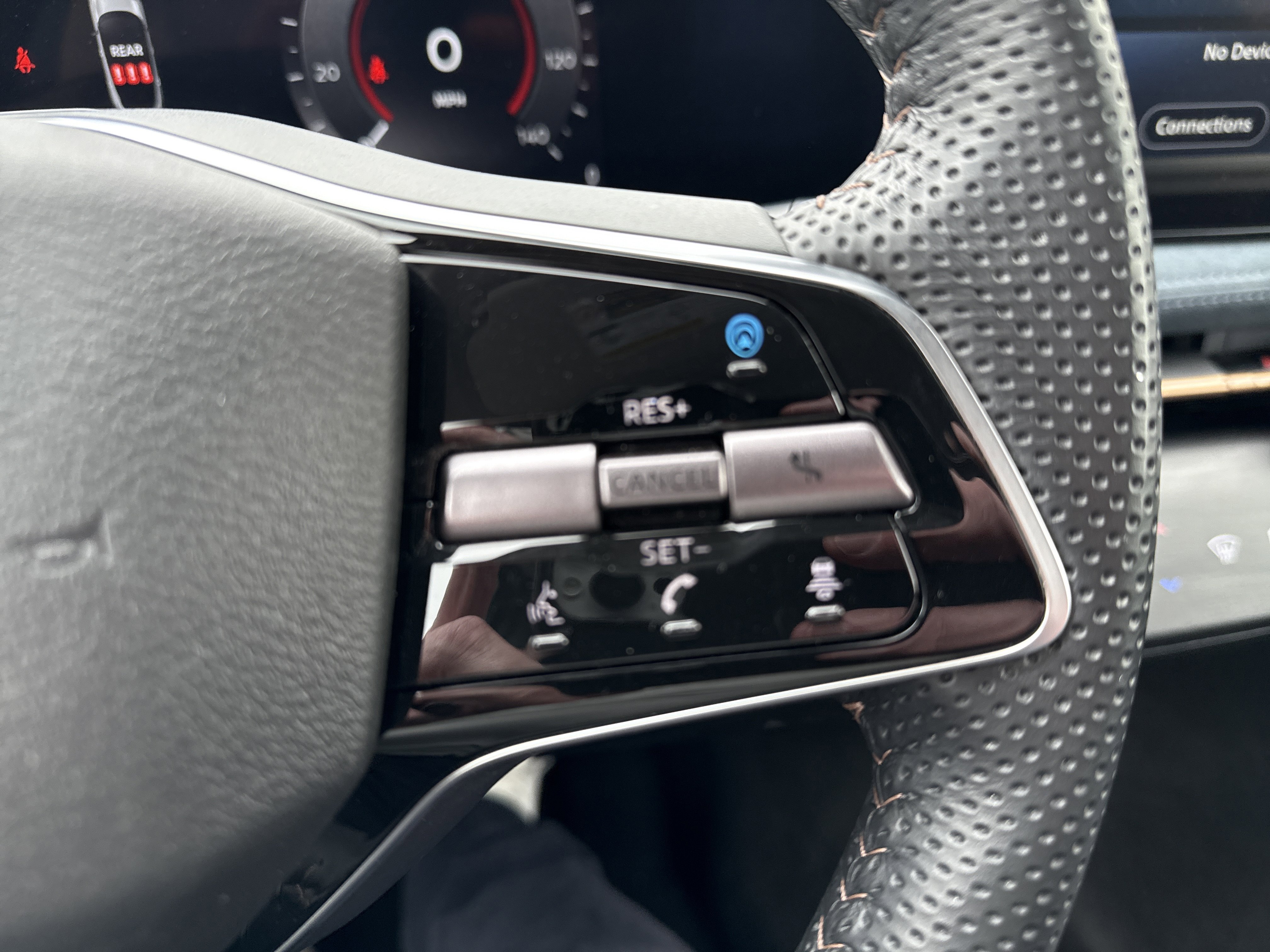 Certified 2024 Nissan Ariya AWD image 29