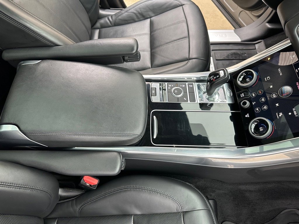 Used 2018 Land Rover Range Rover Sport HSE image 24