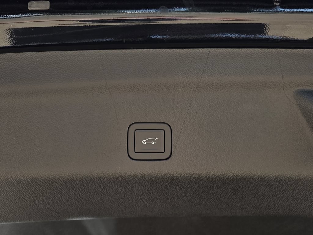 New 2026 Chevrolet Tahoe Premier RWD image 31