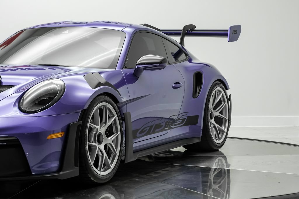 Used 2025 Porsche 911 GT3 RS RWD image 3