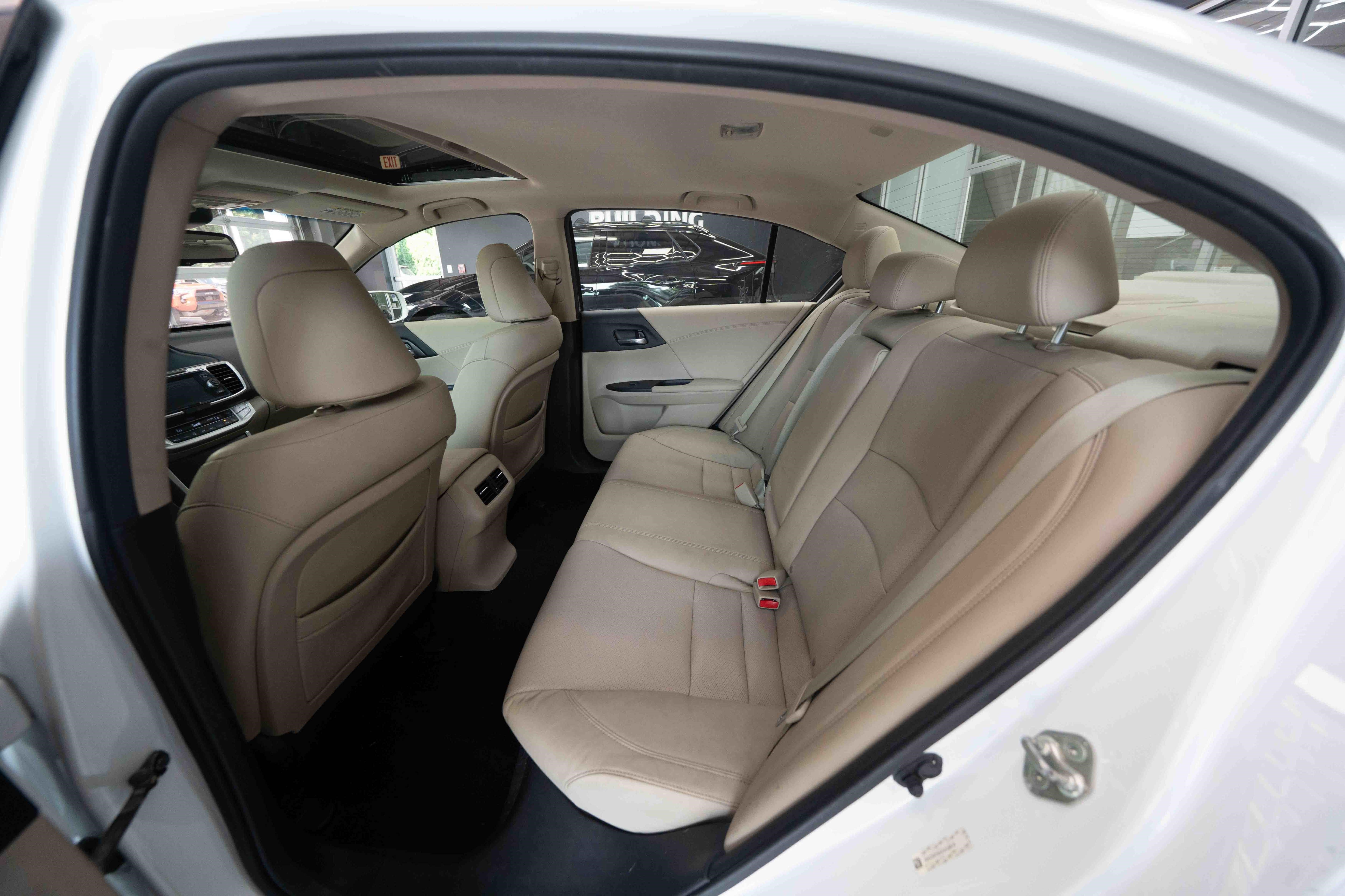 Used 2013 Honda Accord EX-L image 23