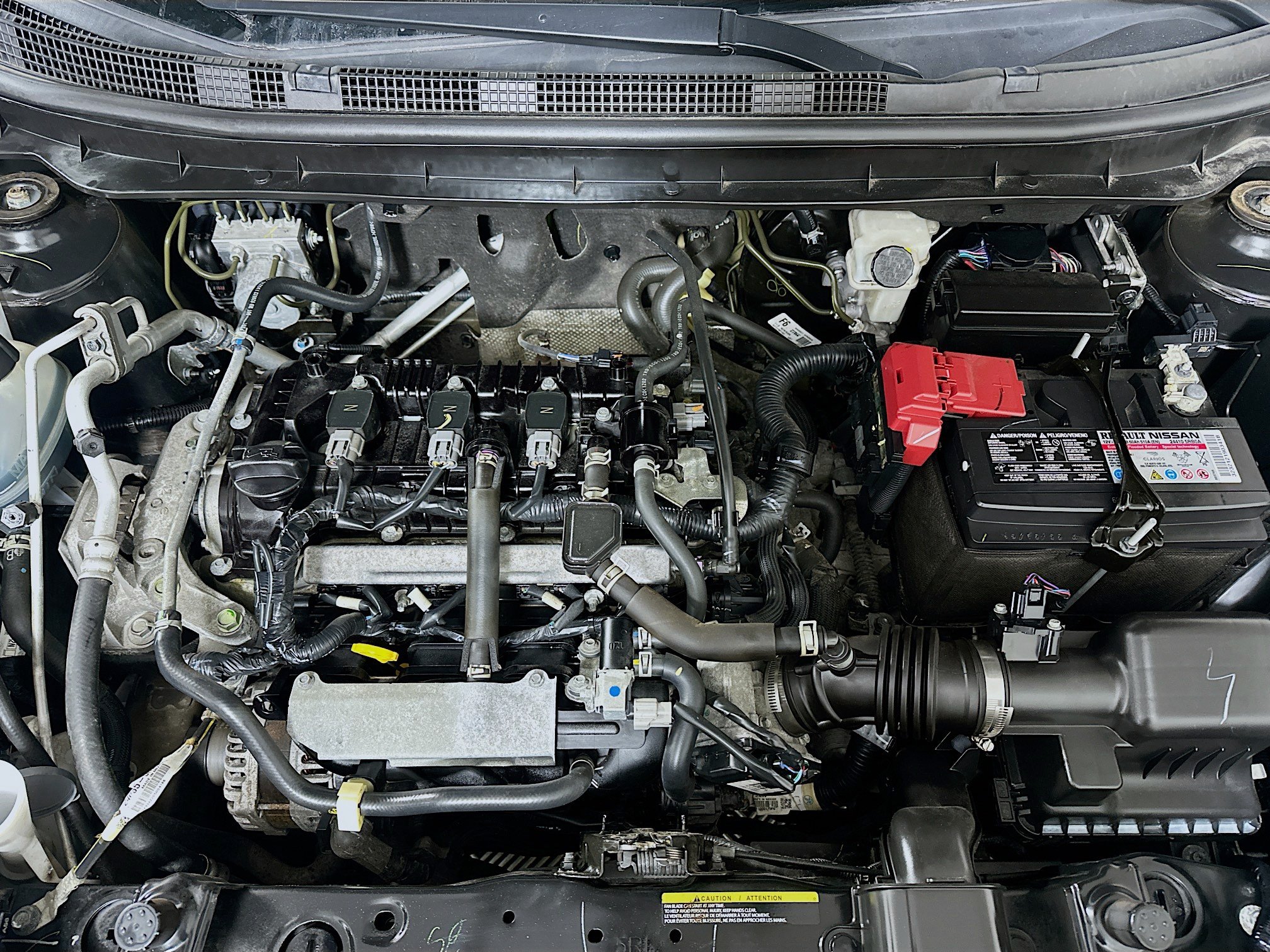 Used 2023 Nissan Kicks SR w/ SR Premium Package FWD image 31