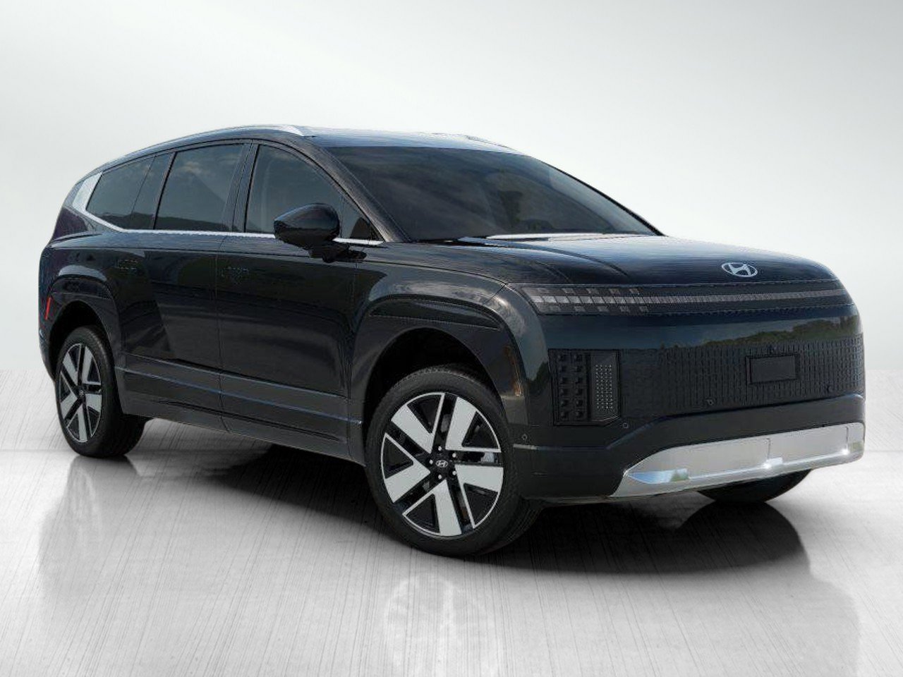 New 2026 Hyundai Ioniq 9 SEL w/ Tow & Go Package image 2