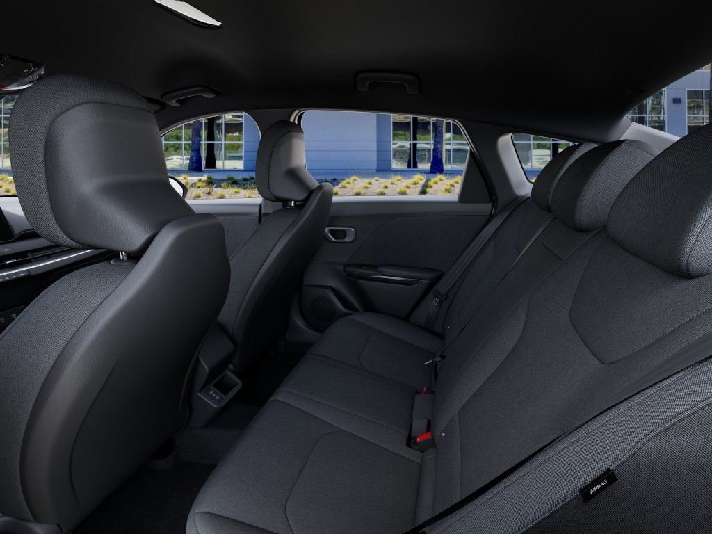 New 2026 Kia K4 LXS image 18
