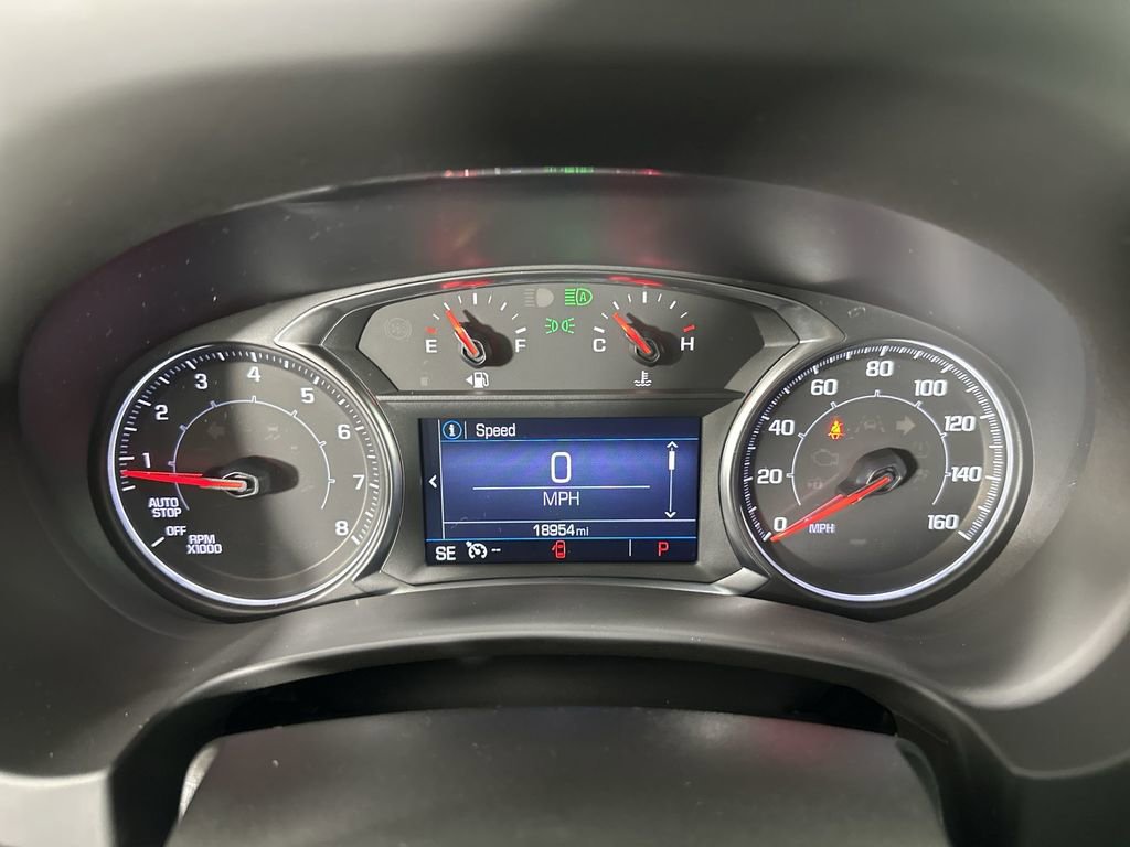 Used 2023 GMC Terrain SLE w/ Driver Convenience Package image 15