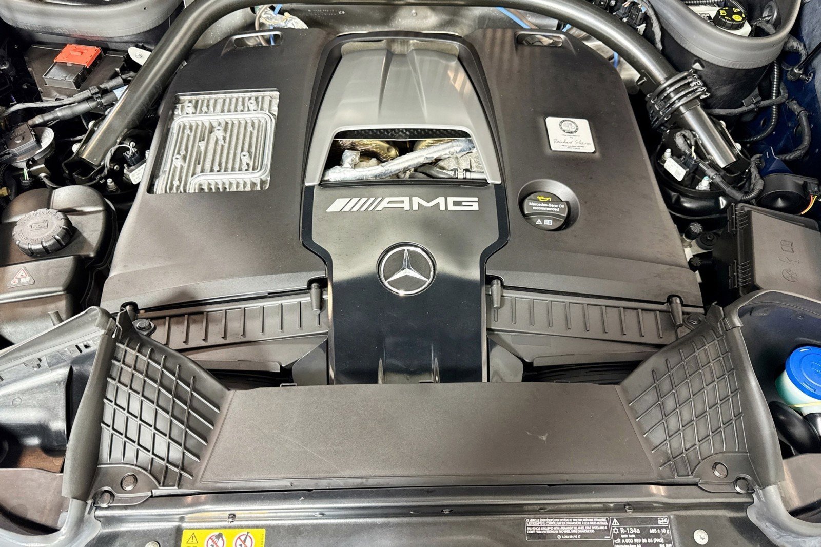 Certified 2021 Mercedes-Benz G 63 AMG 4MATIC w/ G Manufaktur Interior Package image 30