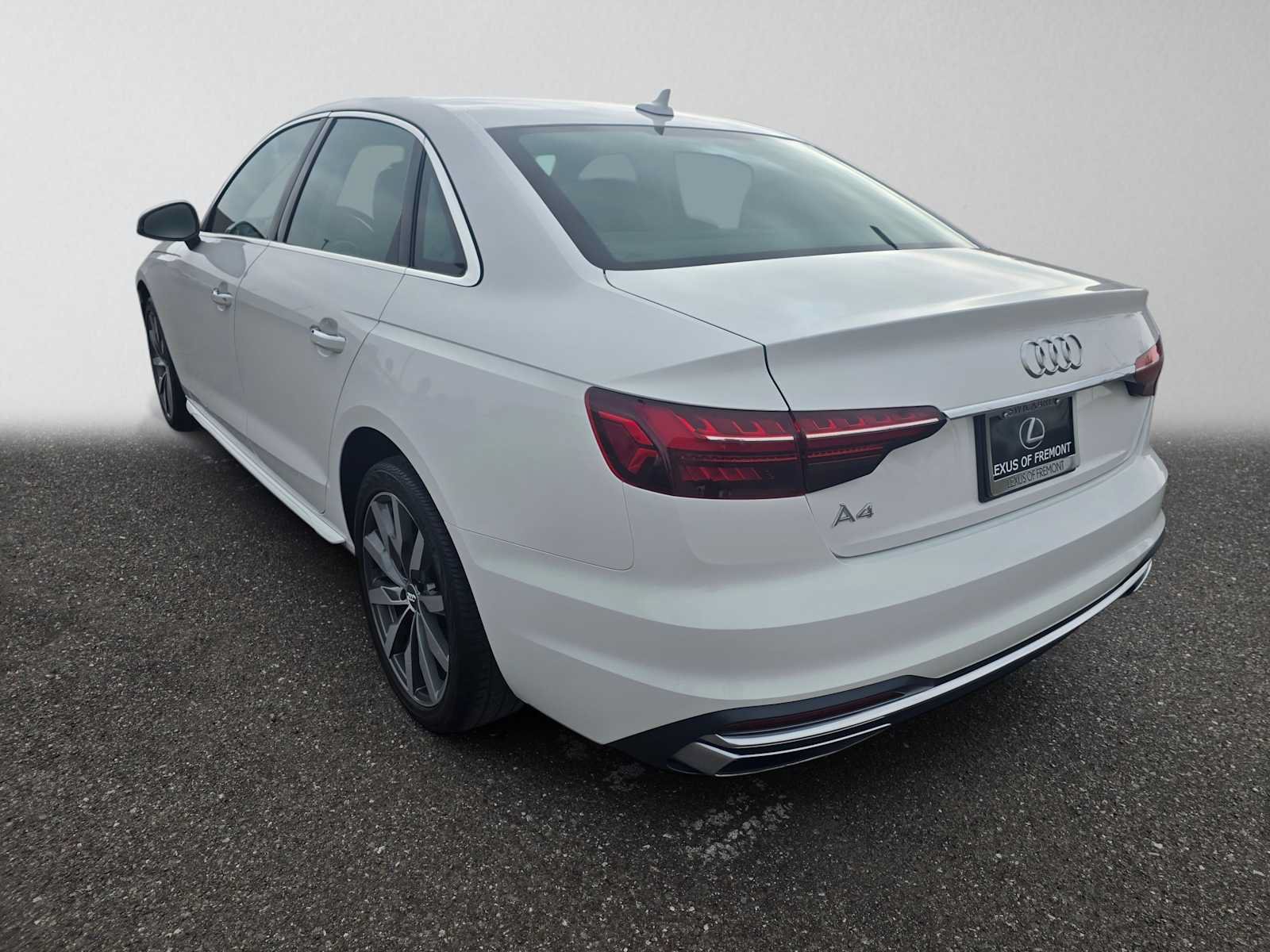Used 2020 Audi A4 2.0T Premium w/ Convenience Package FWD image 5