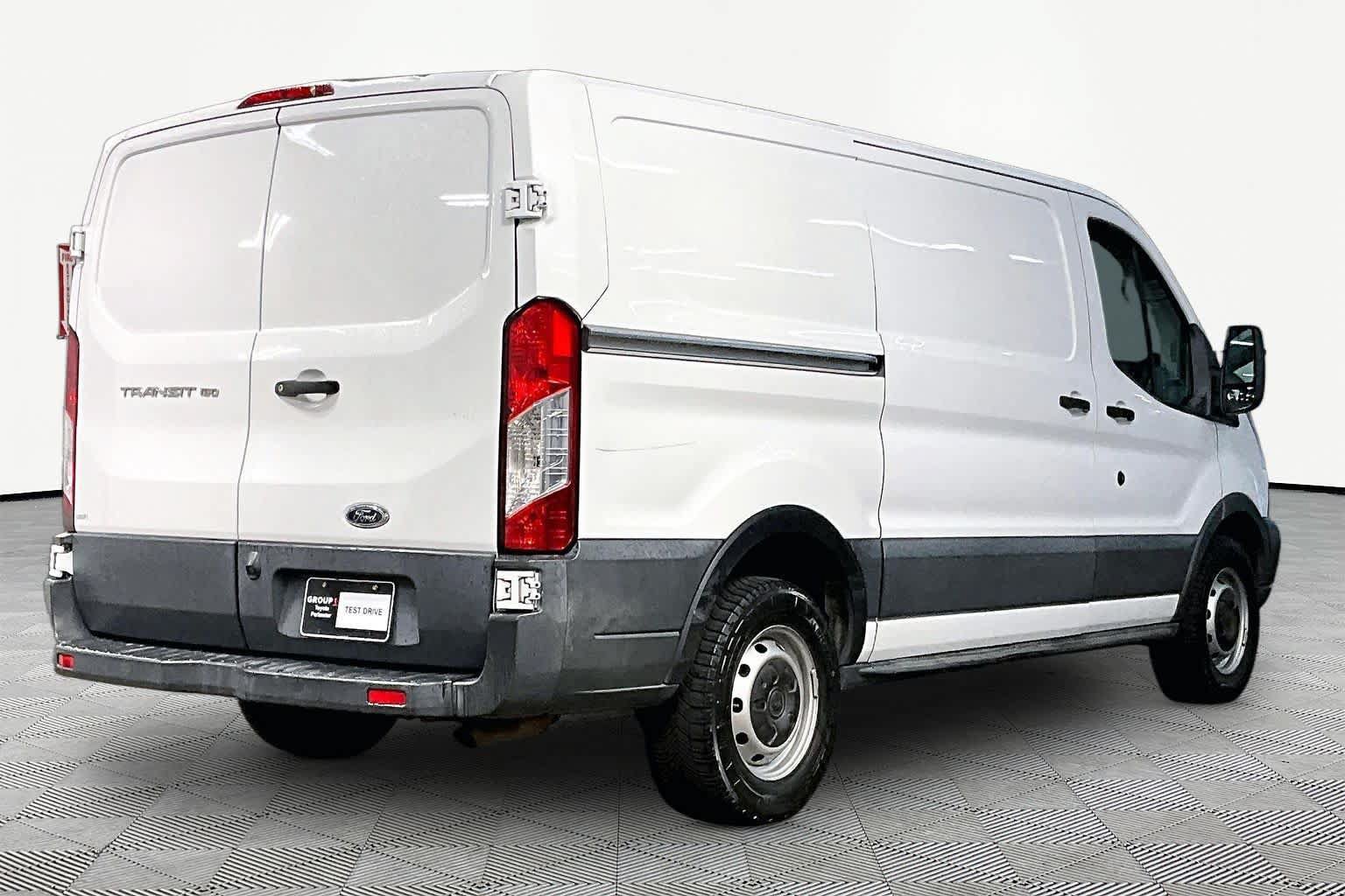 Used 2018 Ford Transit 150 130 Low Roof RWD image 13