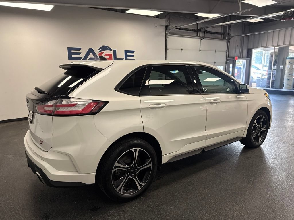 Used 2023 Ford Edge ST AWD/4WD image 12