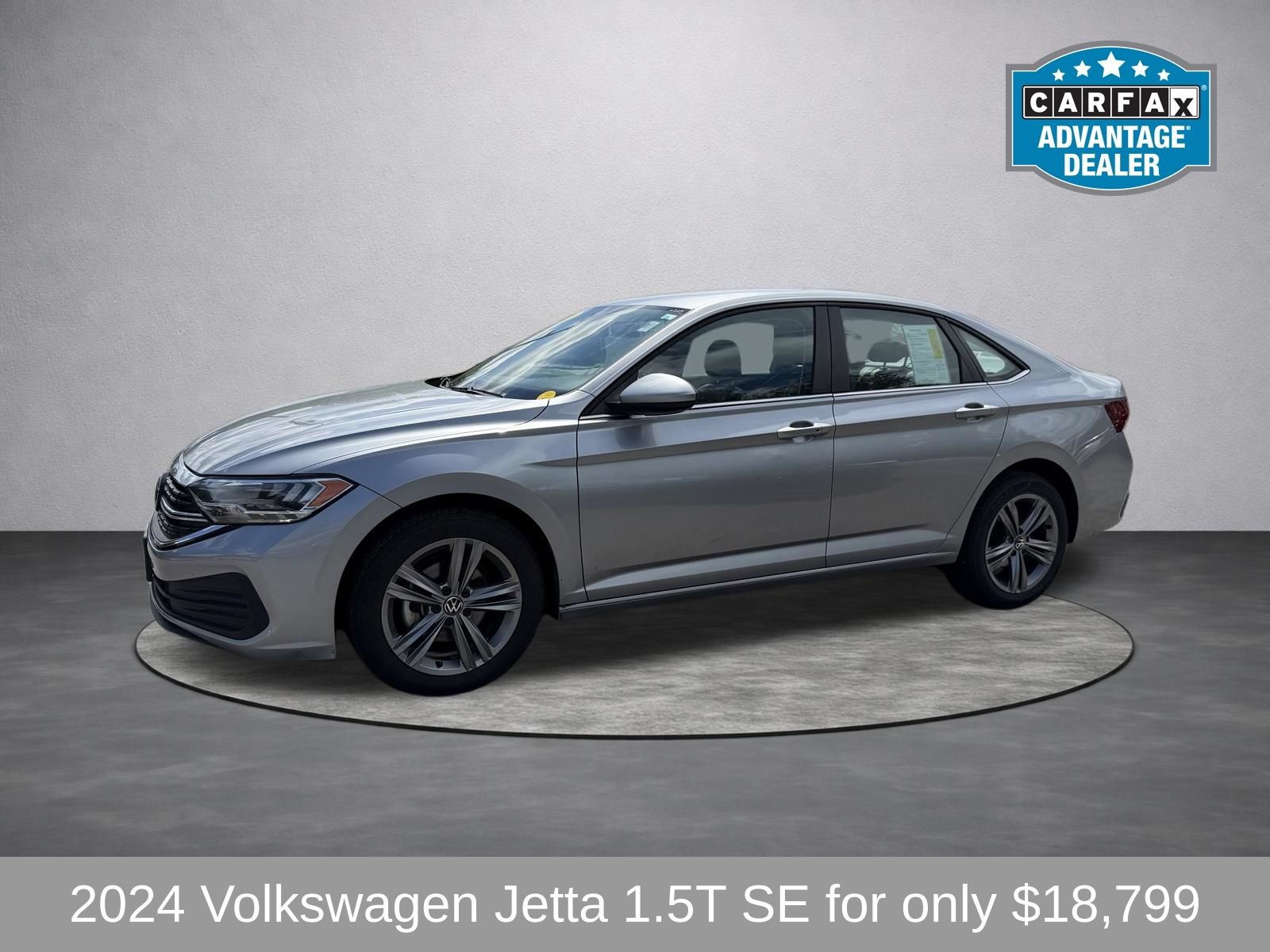 Used 2024 Volkswagen Jetta SE FWD image 8