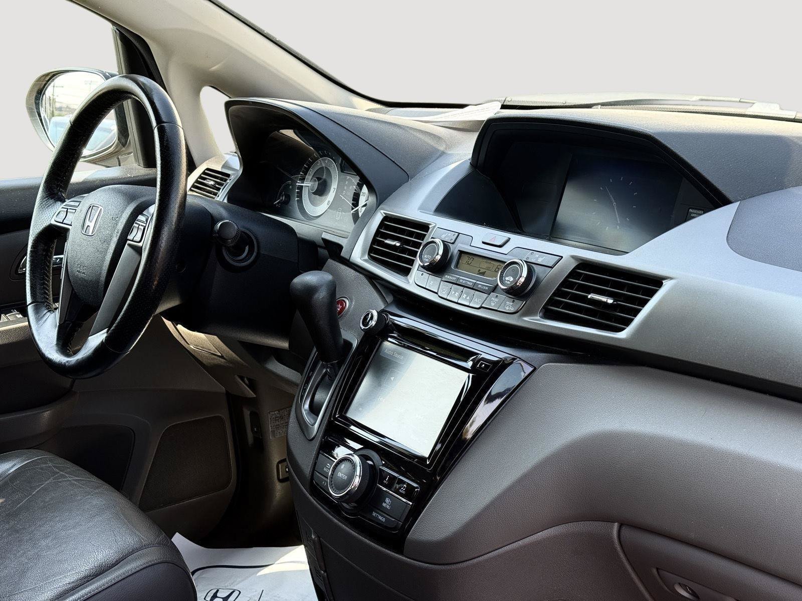 Used 2017 Honda Odyssey EX-L image 22