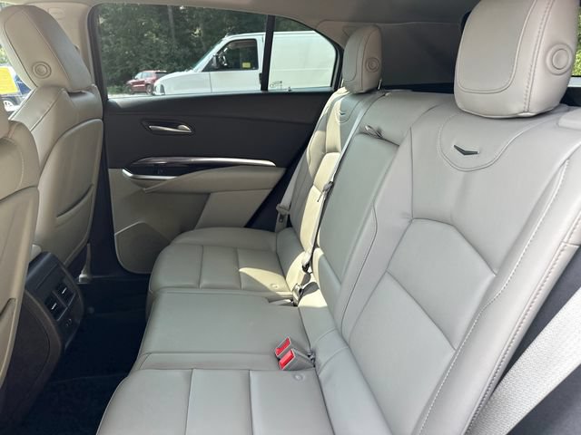 Used 2023 Cadillac XT4 Luxury w/ Driver Awareness Package AWD/4WD image 17