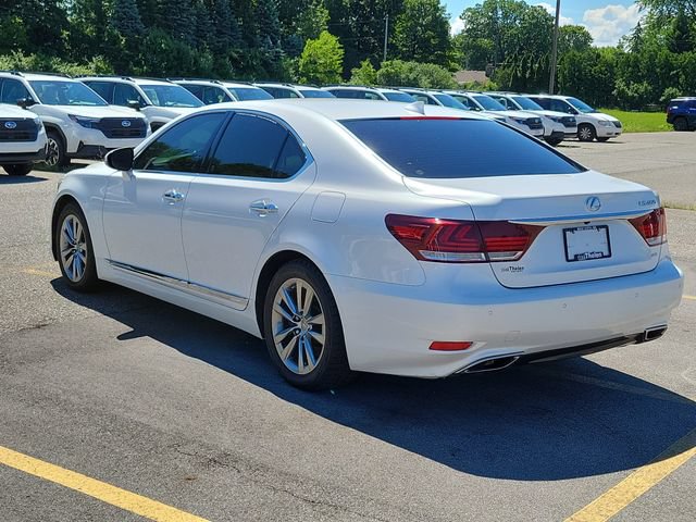 Used 2016 Lexus LS 460 AWD w/ Comfort Package image 3