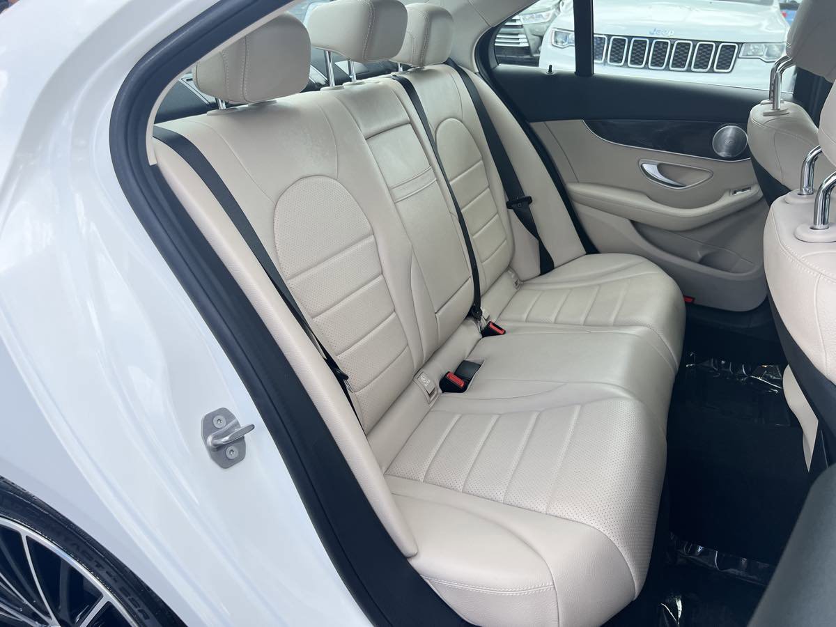 Used 2021 Mercedes-Benz C 300 Sedan image 13