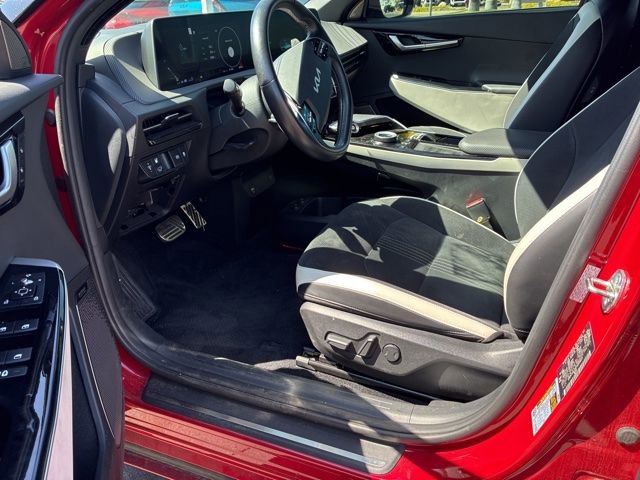 Certified 2023 Kia EV6 GT-Line w/ GT-Line Suede Seat Package RWD image 6
