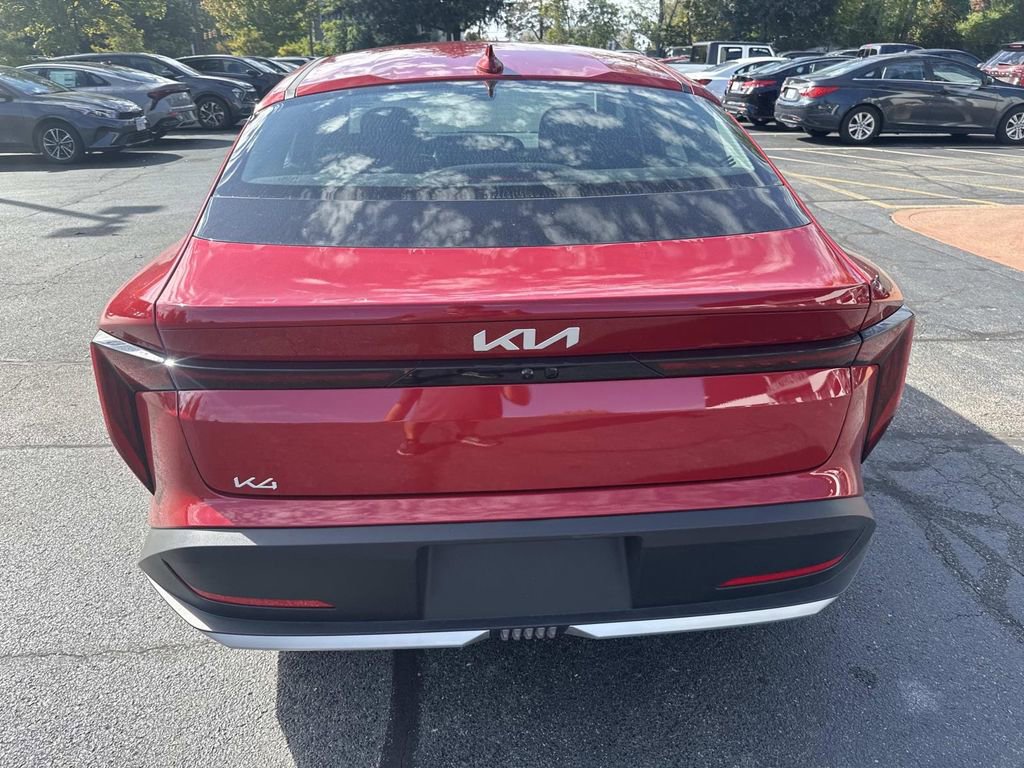 New 2025 Kia K4 LXS image 3